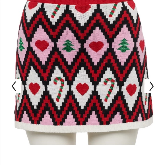 🧵HOST PICK 🧶NWT Sz Jr LG cardigan & skirt. Steal the spotlight! - Picture 4 of 4